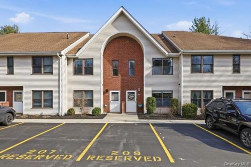 209 Deer Ct Dr, Middletown, NY, 10940-6872 | Card Image