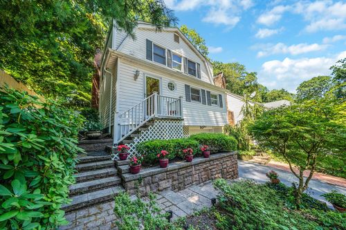 95 Norwood Ave, Northport, NY, 11768-1958 | Card Image