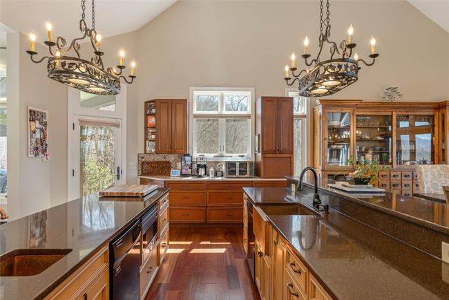 25 Hurrah Rdg, House other with 6 bedrooms, 7 bathrooms and null parking in Scaly Mountain NC | Image 30