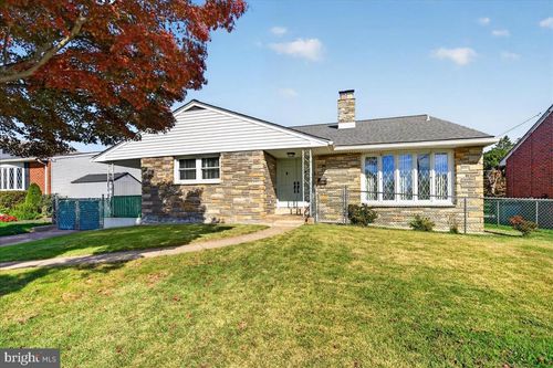 2113 Lott Avenue, PHILADELPHIA, PA, 19115 | Card Image