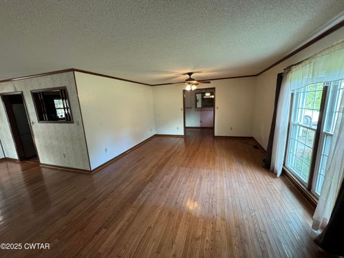 274 Fox Ridge Rd, Jackson, TN, 38305-8909 | Card Image