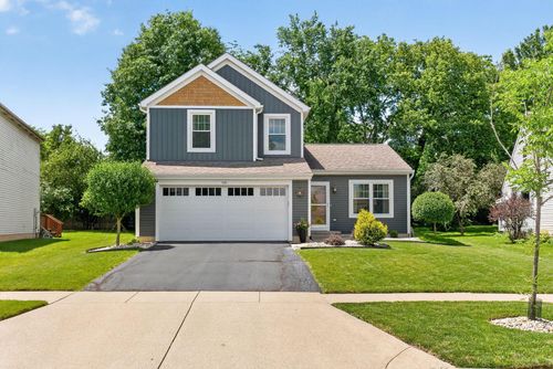 1616 Meadowlark Ln, Marysville, OH, 43040-8495 | Card Image