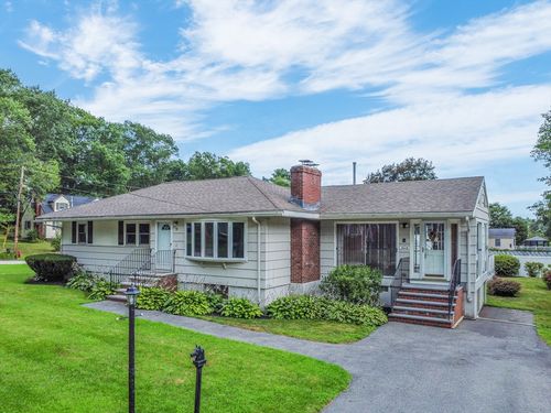 90 Butternut Ln, Methuen, MA, 01844-1942 | Card Image