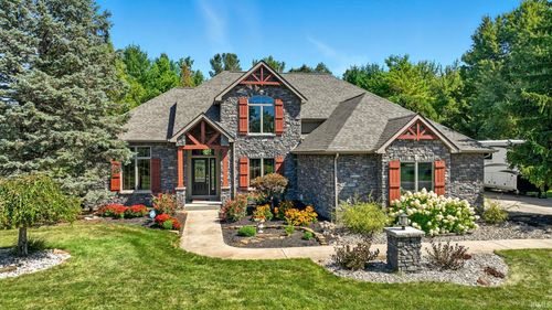102 Greenhurst Ct, Auburn, IN, 46706-9581 | Card Image