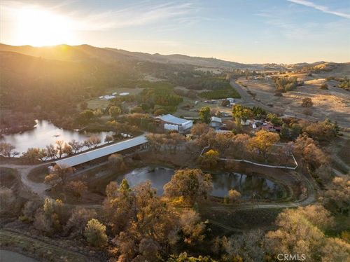 535 Calf Canyon Hwy, Creston, CA, 93432-9700 | Card Image