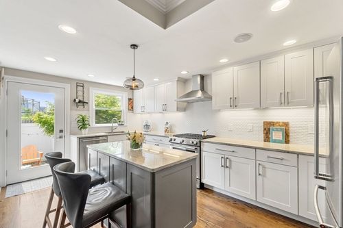 14 Essex St, Boston, MA, 02129-1603 | Card Image
