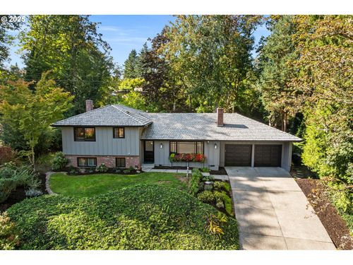790 Briercliff Ln, Lake Oswego, OR, 97034-1642 | Card Image