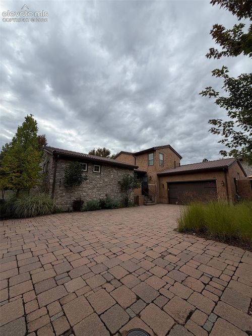 1879 La Bellezza Grv, Colorado Springs, CO, 80919-3850 | Card Image