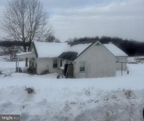 207 Longwood Rd, KENNETT SQUARE, PA, 19348-1761 | Card Image