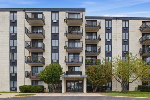 2k-9128 W Terrace Dr, Niles, IL, 60714-5859 | Card Image