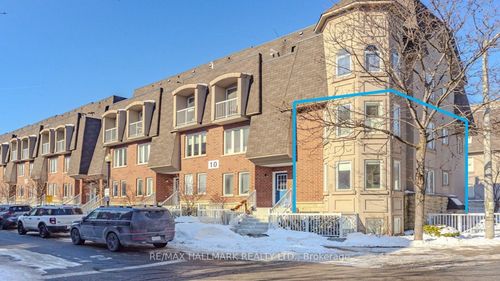 101-10 Turntable Cres, Toronto, ON, M6H4K9 | Card Image