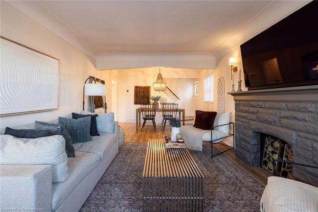182 Huxley Ave S, House other with 4 bedrooms, 2 bathrooms and 3 parking in Hamilton ON | Image 5
