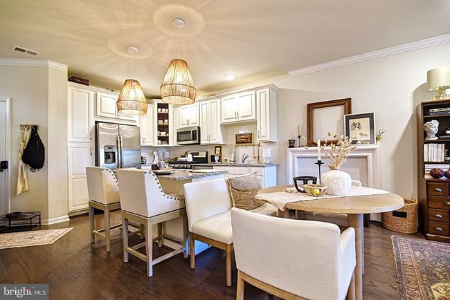 UNIT-108 - 23286 Southdown Manor Ter, Condo with 2 bedrooms, 2 bathrooms and null parking in ASHBURN VA | Image 6