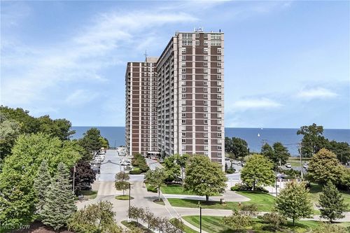 apt-728-12900 Lake Ave, Lakewood, OH, 44107-1550 | Card Image
