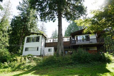 25855 112 Ave, House other with 4 bedrooms, 2 bathrooms and null parking in Maple Ridge BC | Image 1