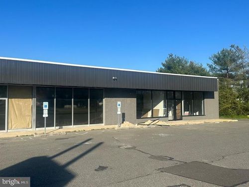 43 S White Horse Pike, Stratford, NJ, 08084-1520 | Card Image