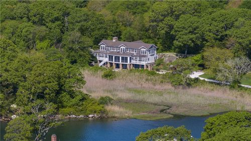 137 Cove Point Rd E, Charlestown, RI, 02813-1304 | Card Image