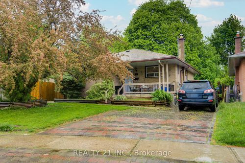 44 Sundance Cres, Scarborough, ON, M1G2M2 | Card Image
