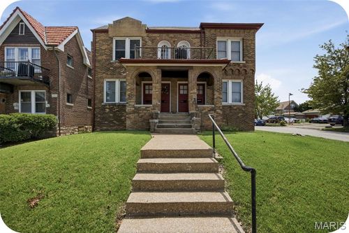 5068 Pernod Ave, Saint Louis, MO, 63139-1328 | Card Image