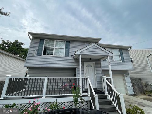 420 Oaklawn Ave, Annapolis, MD, 21401-3847 | Card Image