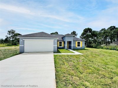 7305 Sun N Lake Boulevard, House other with 4 bedrooms, 2 bathrooms and null parking in Sebring FL | Image 2