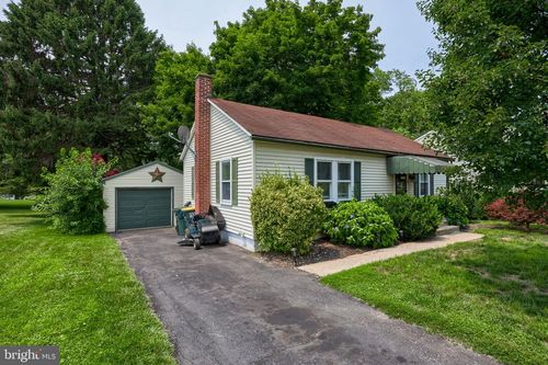 138 Crest Ave, LANCASTER, PA, 17602-4104 | Card Image