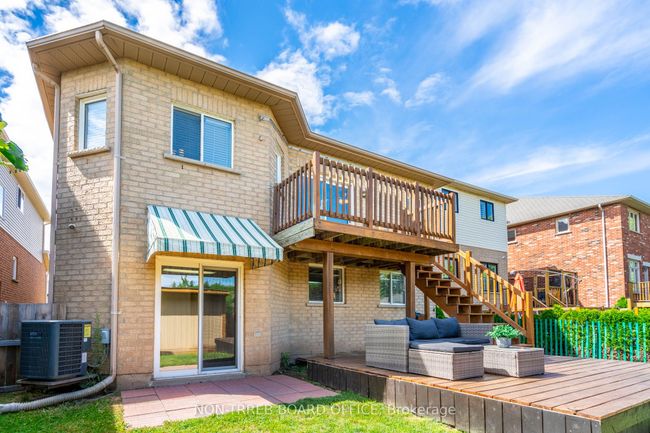 38 Pentland Rd, House other with 3 bedrooms, 3 bathrooms and 2 parking in Waterdown ON | Image 35
