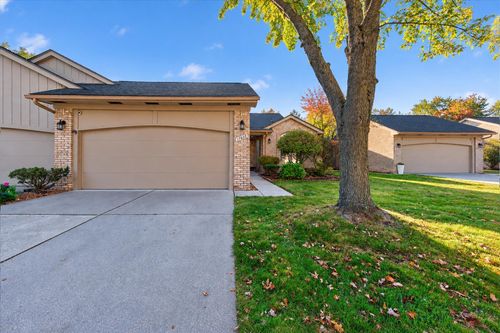 17628 E Kirkwood Drive, Clinton Charter Township, MI, 48038 | Card Image