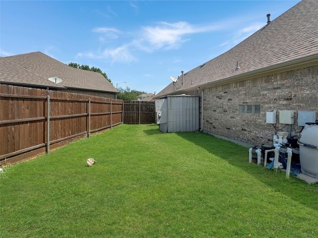 View of yard | Image 27