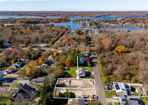 62 Daytona Ave, Narragansett, RI, 02882-4403 | Card Image