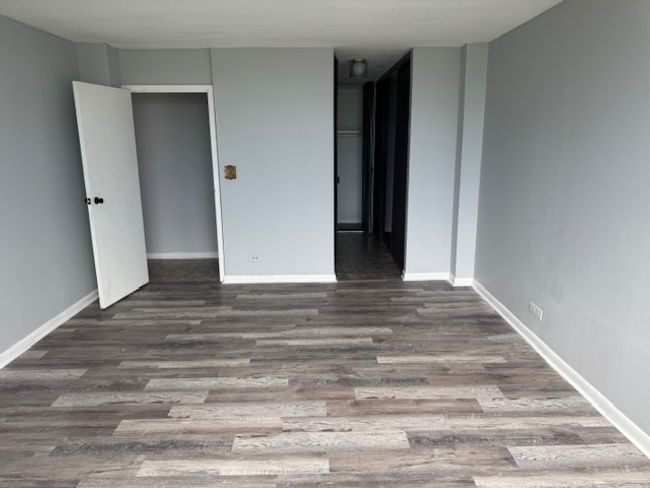 APT-4C - 2211 S Highland Ave, Condo with 2 bedrooms, 2 bathrooms and 2 parking in Lombard IL | Image 26