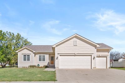 513 W Market Street, Home with 5 bedrooms, 2 bathrooms and null parking in Panora IA | Image 1