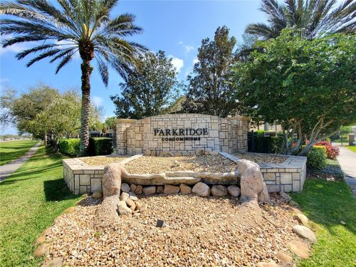 33-201-3468 Parkridge Cir, SARASOTA, FL, 34243-1400 | Card Image