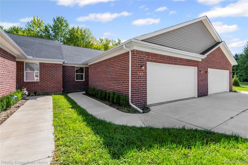 2-303 Hidden Harbor Way, Marine City, MI, 48039-2832 | Card Image