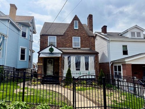 1202 Berkshire Ave, Brookline, PA, 15226-2320 | Card Image