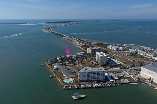 apt-2-2566 Gary Cir, DUNEDIN, FL, 34698-1759 | Card Image