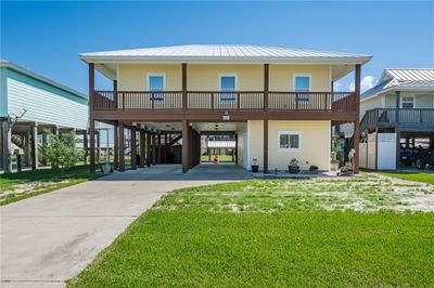 113 Ball Street, House other with 3 bedrooms, 2 bathrooms and null parking in Rockport TX | Image 1