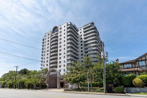 501-6611 Cooney Rd, Richmond, BC, V6Y4C5 | Card Image