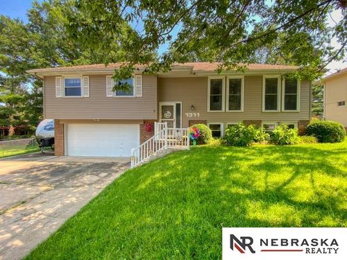 1311 S 162nd Ave, Omaha, NE, 68130-1411 | Card Image