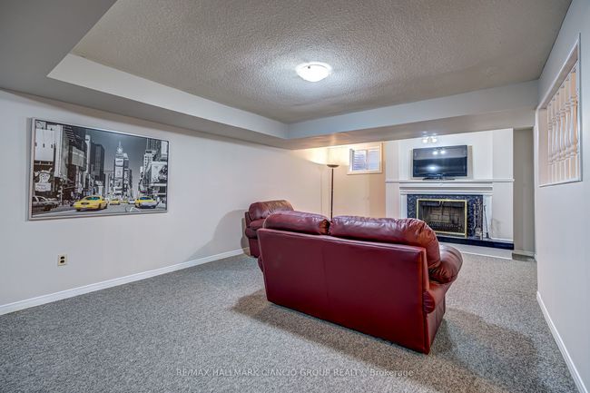 40 Crandall Dr, House other with 4 bedrooms, 4 bathrooms and 6 parking in Markham ON | Image 31