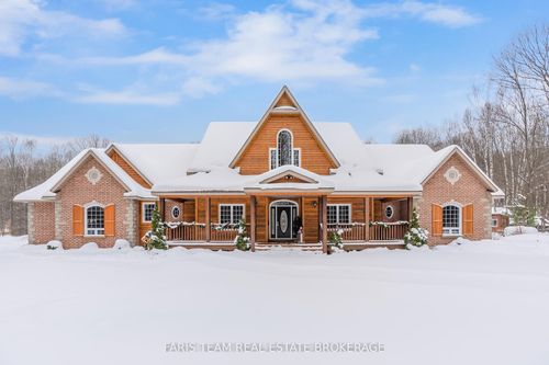 697 Lafontaine Rd E, Tiny, ON, L9M0S5 | Card Image