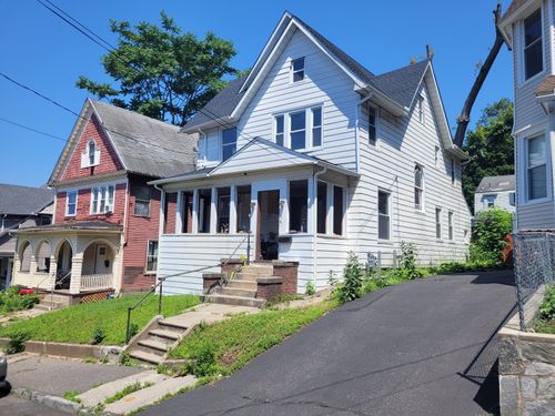 21 Arch St, Waterbury, CT, 06710-1901 | Card Image