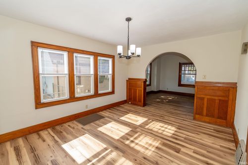 1610 Lane Ave, Elkhart, IN, 46516-4044 | Card Image