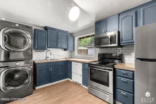 2611 Lake Otis Pkwy, Anchorage, AK, 99508-4108 | Card Image