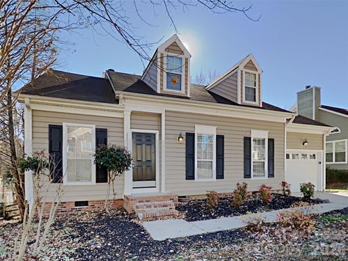 11118 Clayford Rdg, Charlotte, NC, 28215-6086 | Card Image