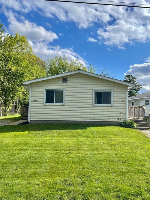2026 James Avenue, Caledonia Charter Township, MI, 48867 | Card Image