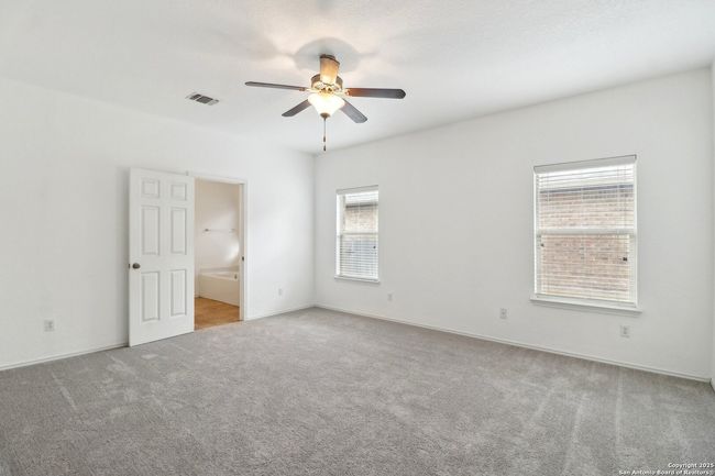 229 Bareback Bnd, House other with 4 bedrooms, 3 bathrooms and null parking in Cibolo TX | Image 15