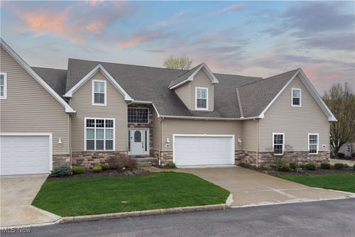 34-30029 Shadow Creek Dr, Westlake, OH, 44145-7803 | Card Image
