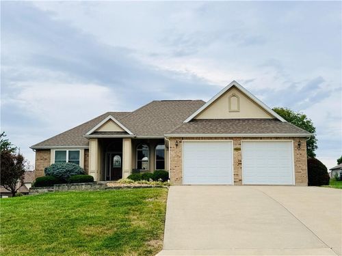 898 Willow Tree Ct, Higginsville, MO, 64037-1546 | Card Image
