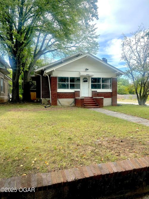 202 S Connor Ave, Joplin, MO, 64801-2924 | Card Image